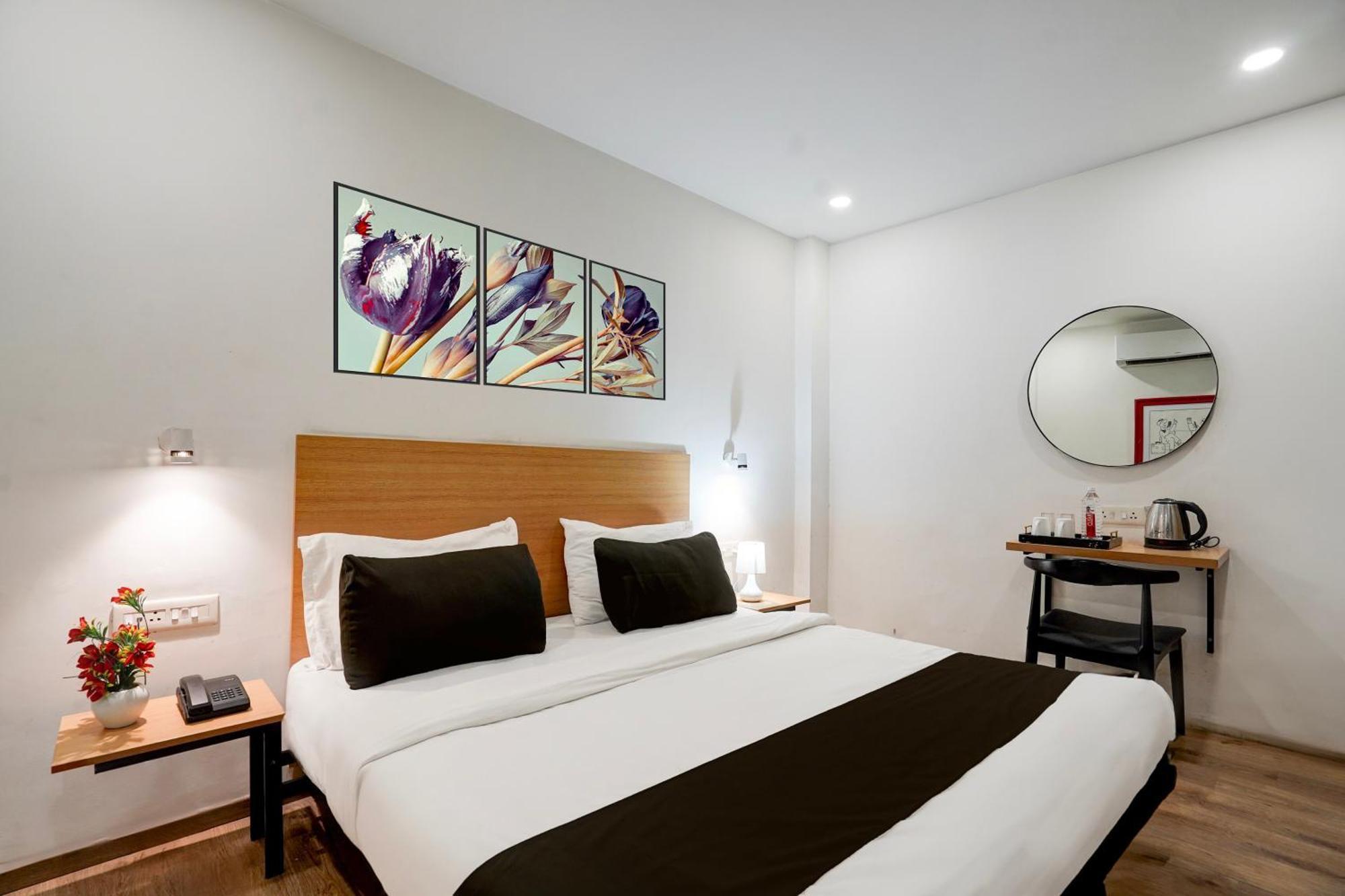Super Townhouse Gomti Nagar Sector 6 Near Ekana Stadium Lucknow Luaran gambar