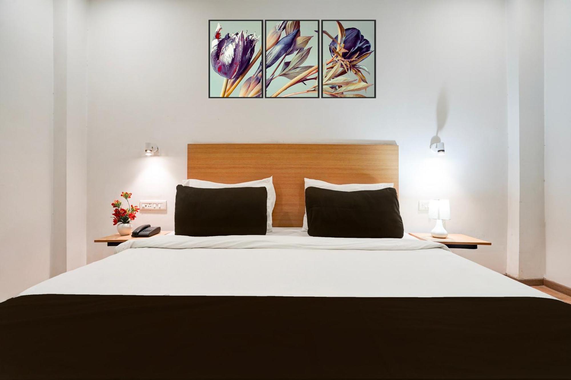 Super Townhouse Gomti Nagar Sector 6 Near Ekana Stadium Lucknow Luaran gambar