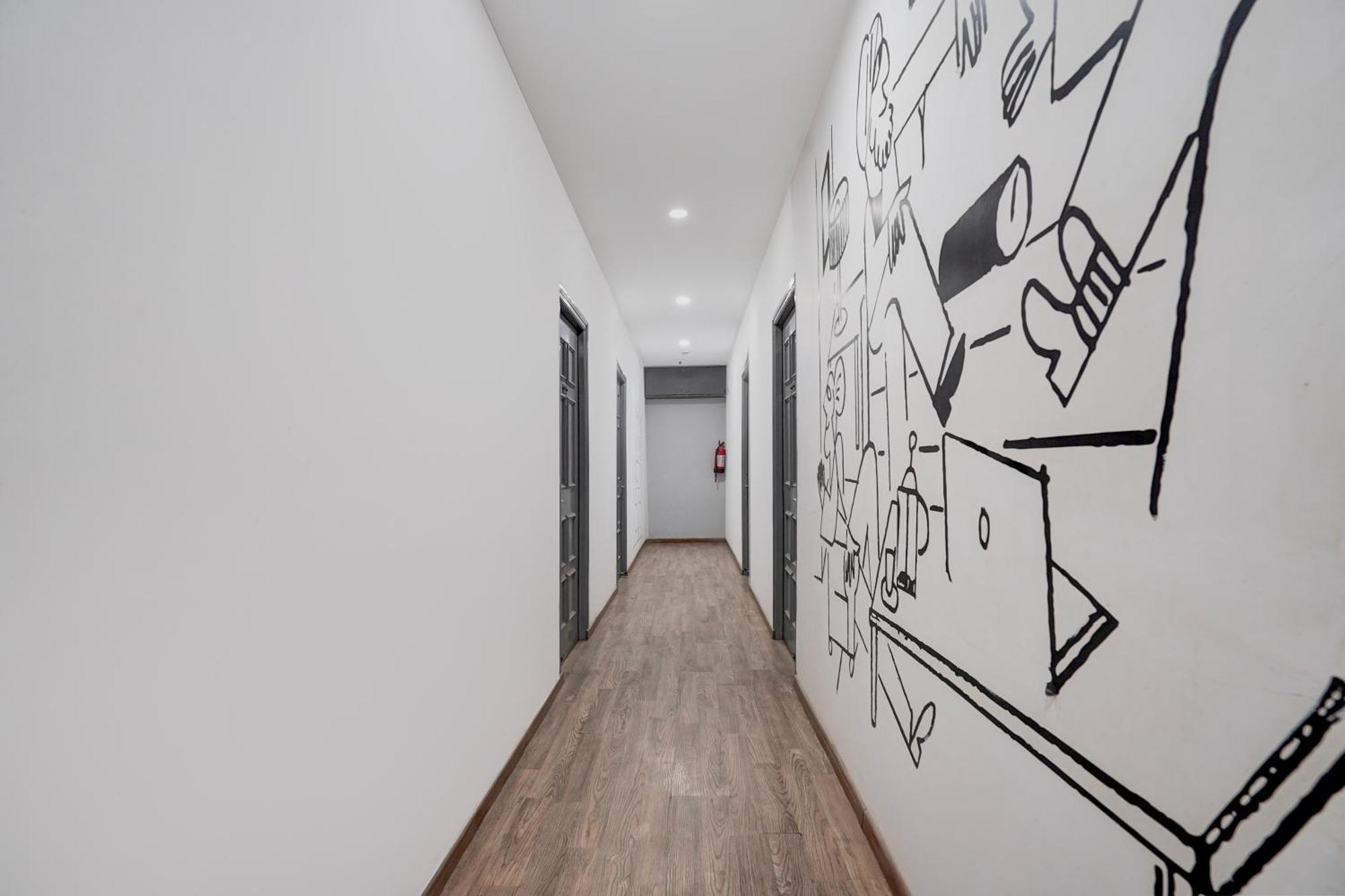 Super Townhouse Gomti Nagar Sector 6 Near Ekana Stadium Lucknow Luaran gambar