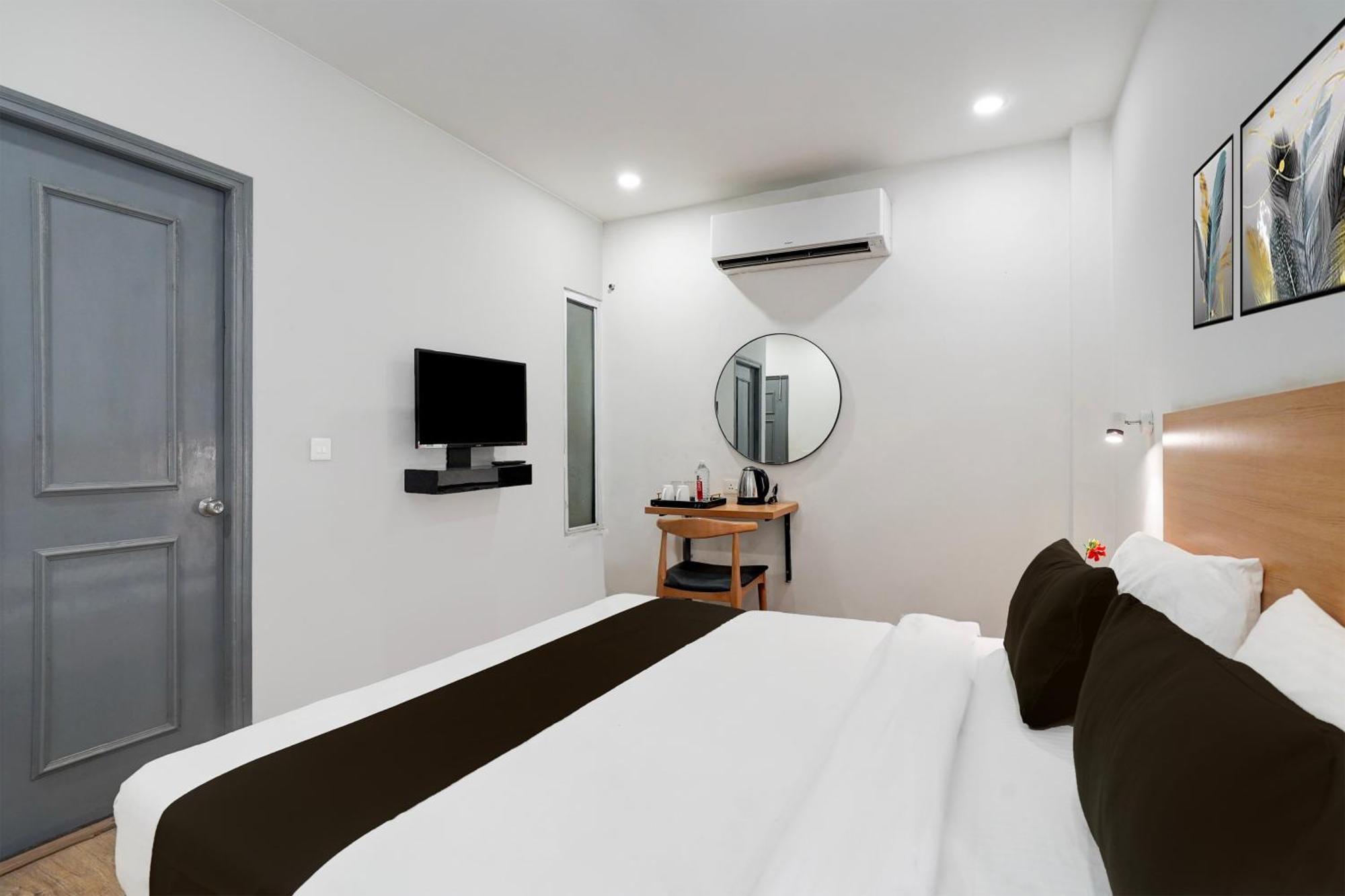 Super Townhouse Gomti Nagar Sector 6 Near Ekana Stadium Lucknow Luaran gambar